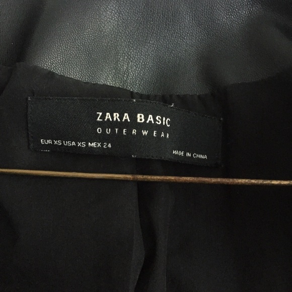 Zara Black Faux Leather Jacket Size XS - Picture 2 of 5